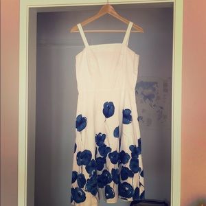 Alyn Paige New York Sun Dress